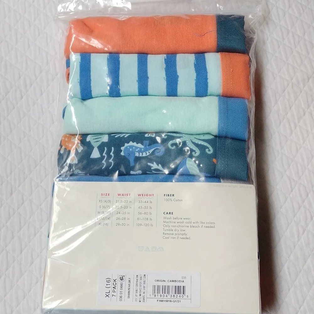 Cat and Jack 7 Pack Friends. Shark/Sea/Lgbly. - Picture 3 of 6